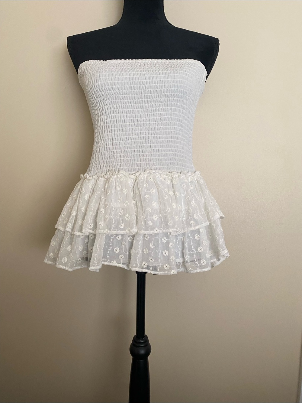 BB Dakota White Smocked Strapless Top